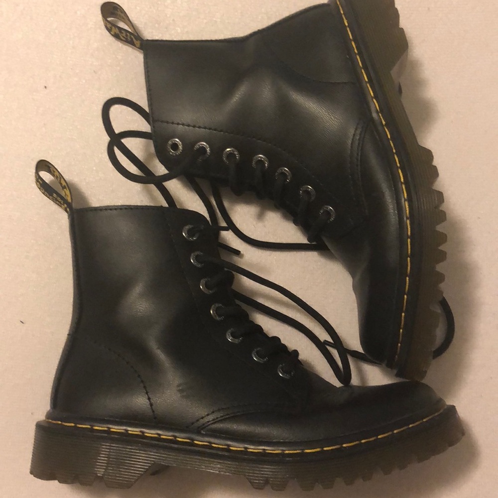 Doc Martens Air